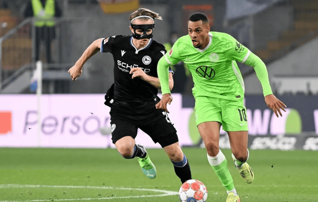 开云-包含今晨国王杯焦点战；门兴格拉德巴赫单刀错失；震撼外界；纪律约束更严格的词条